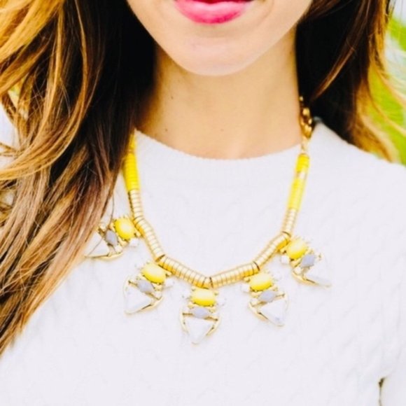 Stella & Dot | Walkin’on Sunshine🌞🌼✨Yellow+Gold Pavilion Statement Neckl… - Picture 3 of 8